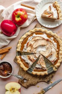 Tarta de Manzana Navideña